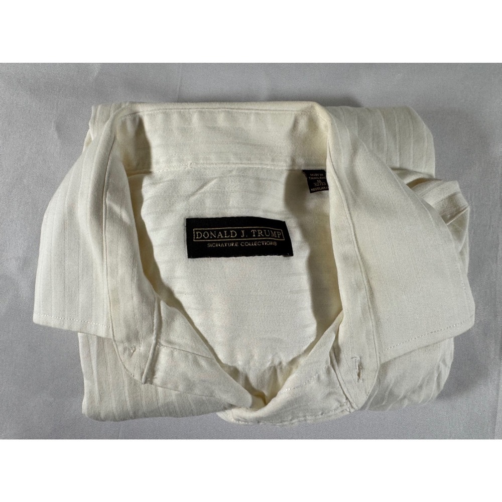 Donald J Trump Signature Collection Mens Cream Striped Dress Shirt 16 32/33